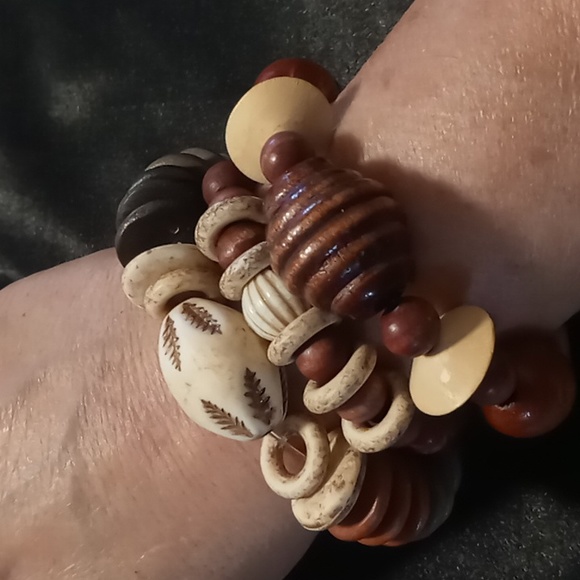 Talbots Large chunky beaded expandable bracelets 3 wooden beaded neutral colors - Picture 1 of 8